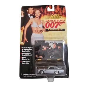 Johnny Lightning James Bond 007 GoldenEye NIB